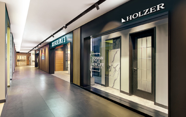 五月正青春，霍尔茨斩获两项行业大奖